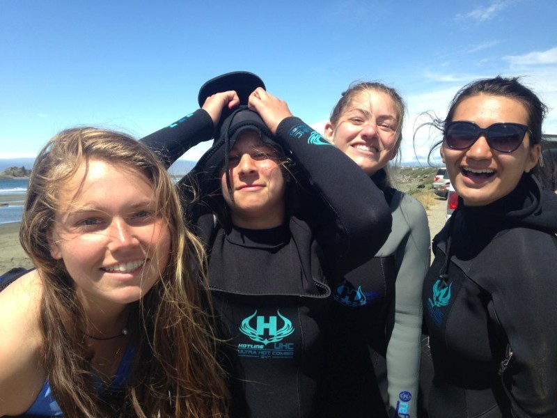 PC1B girls surf